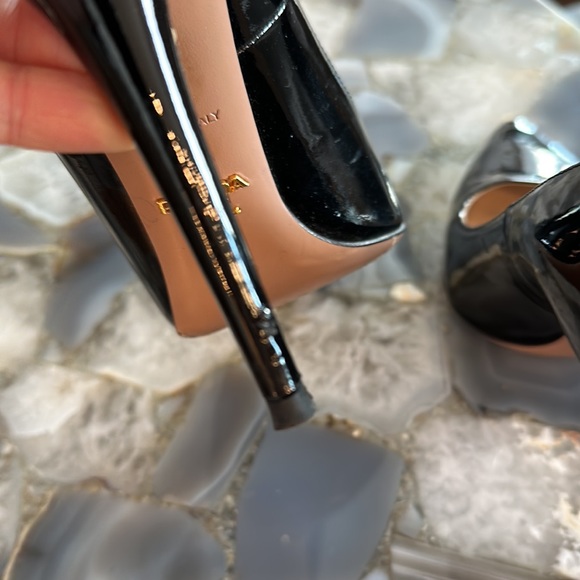 Prada Black Patent Heels in EXCELLENT CONDITION! 36.5 - Picture 6 of 9